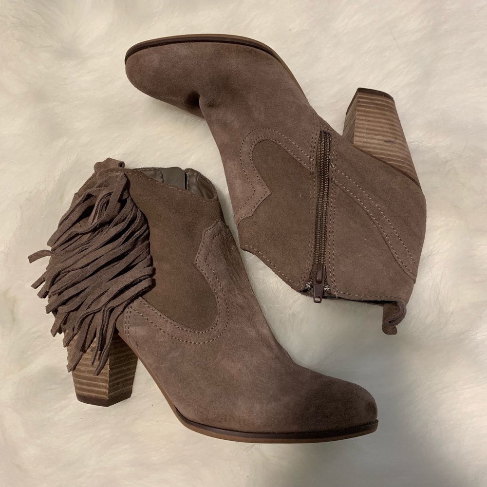 Steve Madden fringe booties